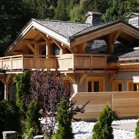 Chalet Sainte-foy-l'argentiere Chalet Sleeps 50 Wifi